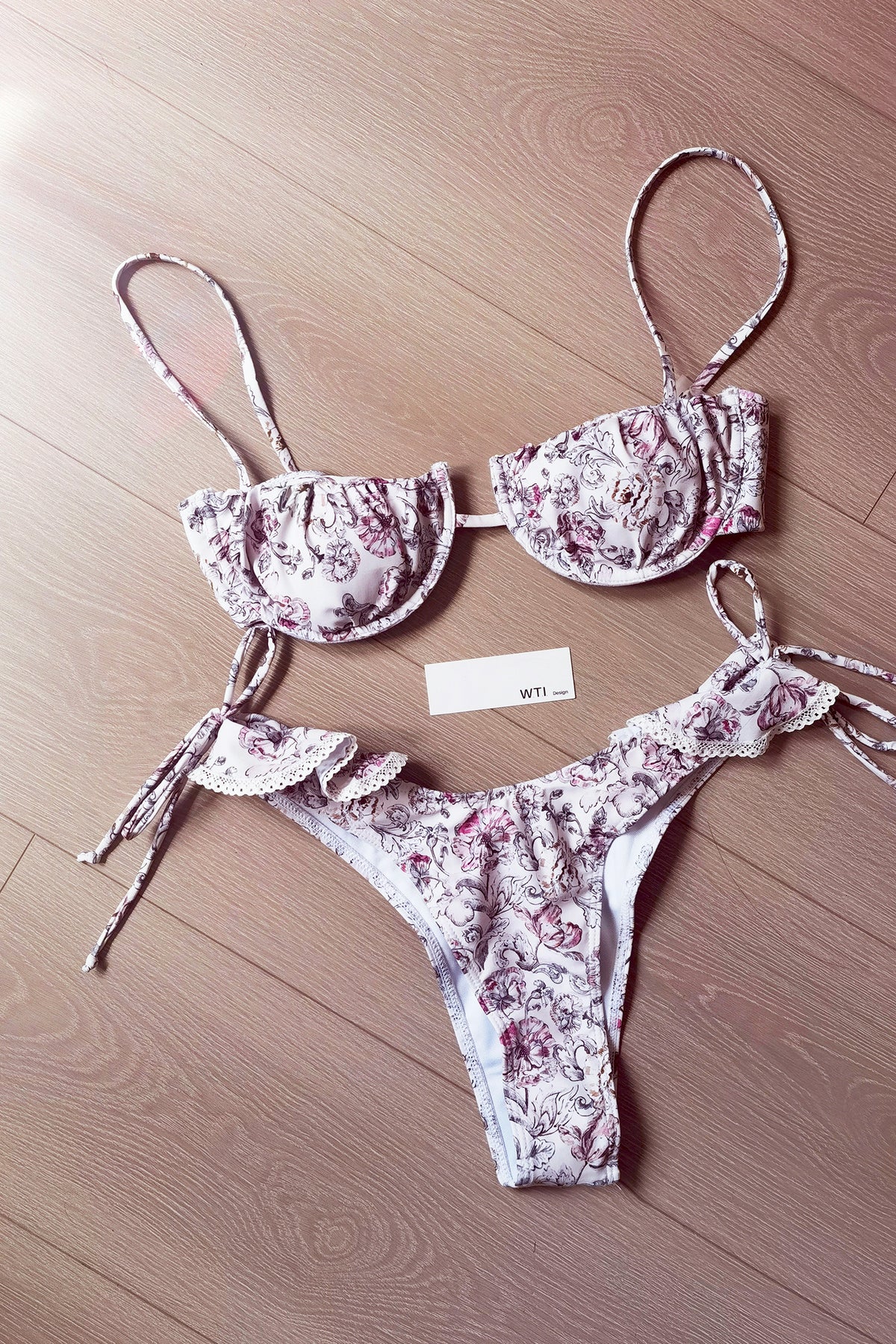 Floral Lace Hem Tie Side Underwire Bikini Swimsuit