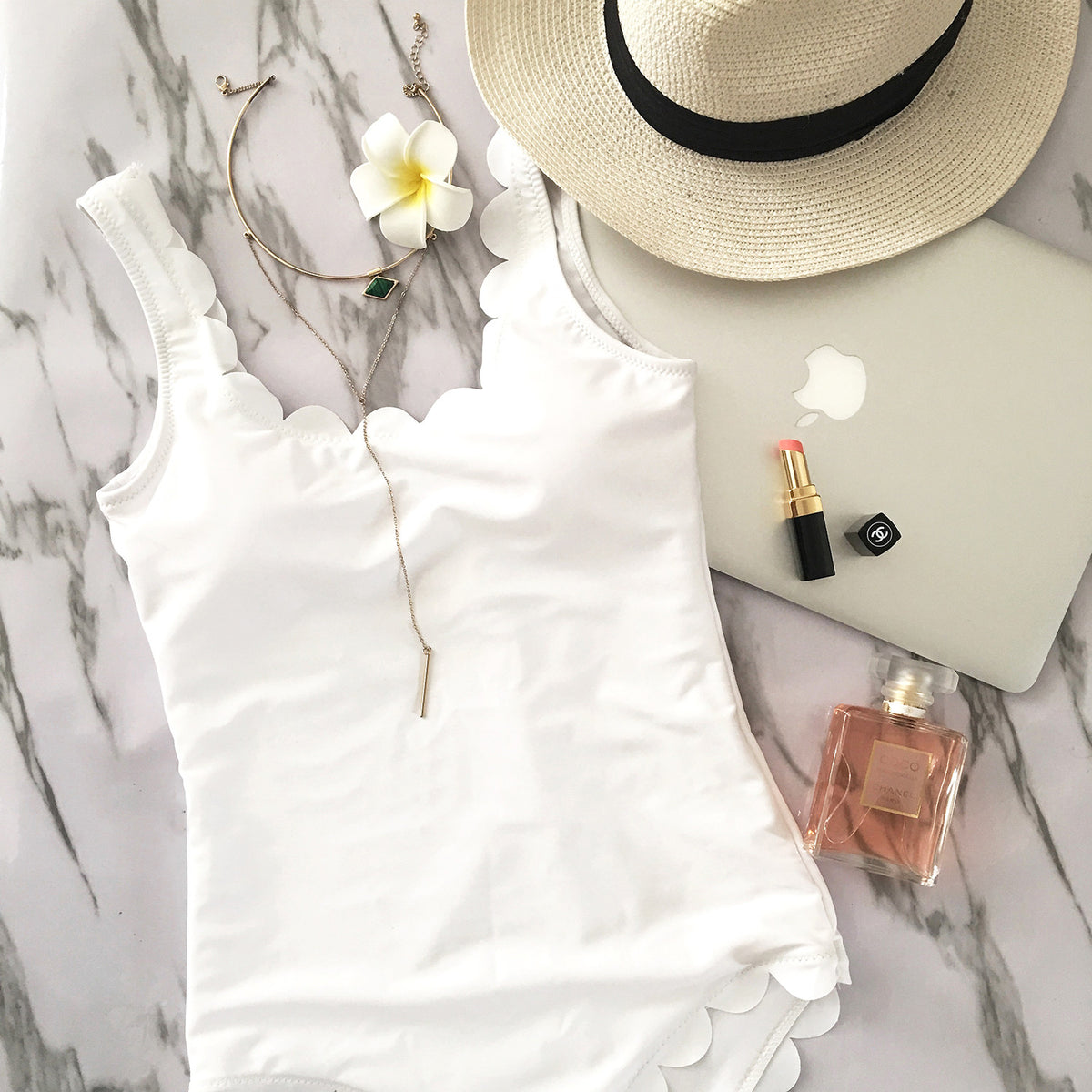 Cute Scallop One Piece Swimsuit- White - worthtryit.com