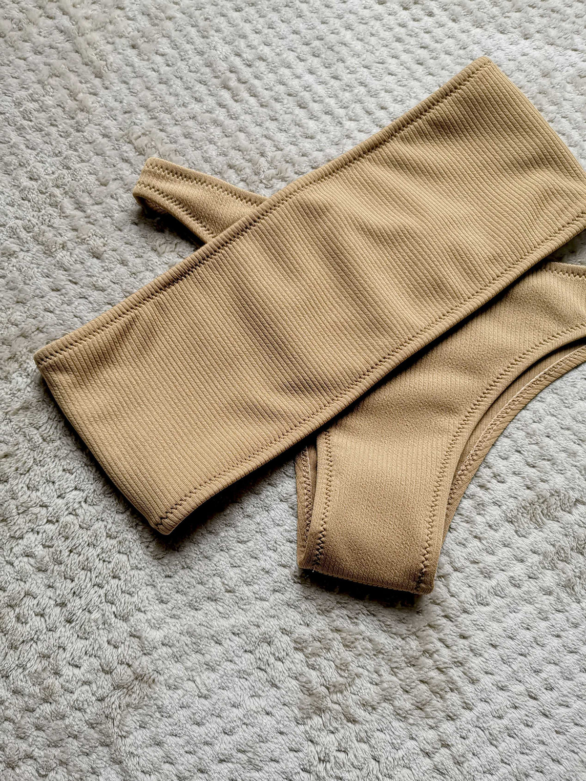 Solid Color Ribbed High Cut Bandeau Strapless Bikini Set - worthtryit.com