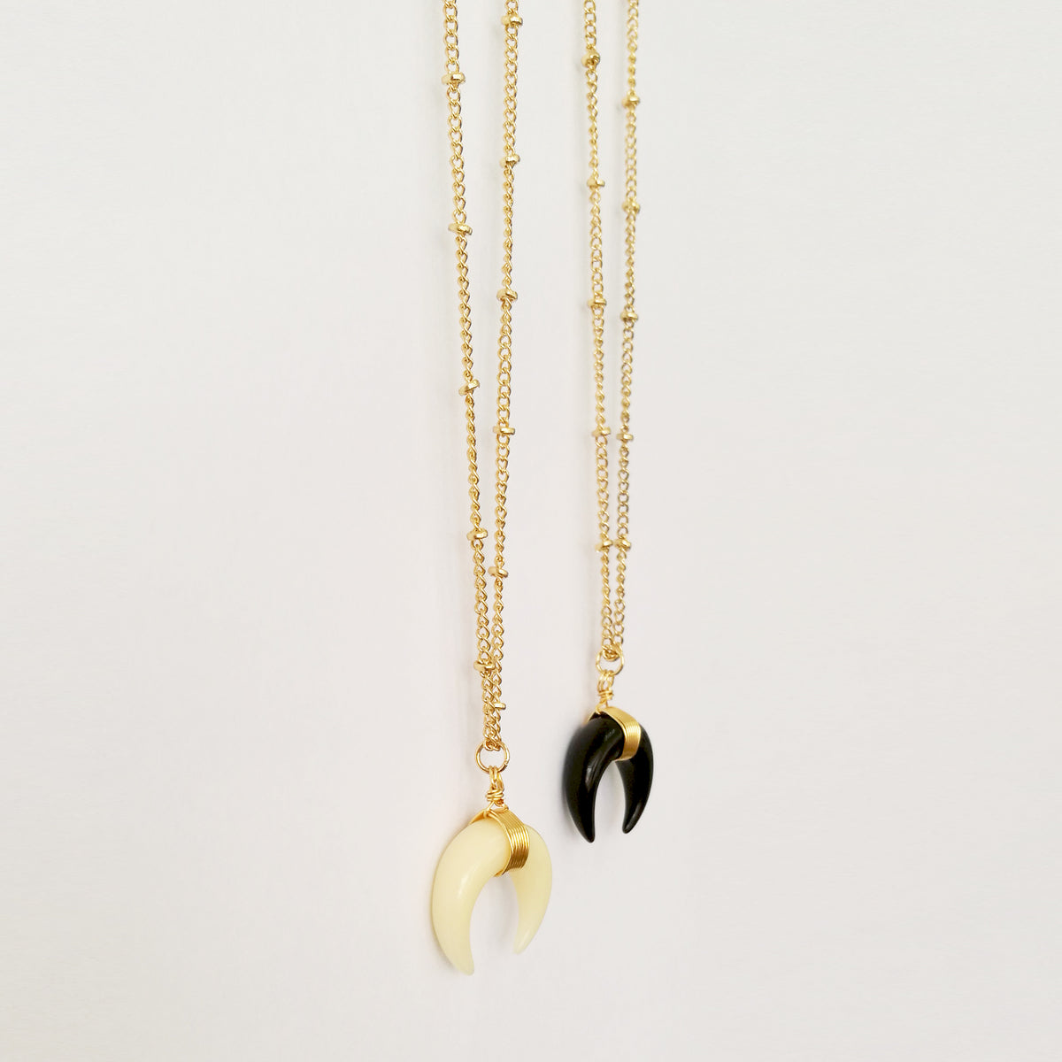 Special Gift Handmade Double Horn Crescent Pendant Beaded Necklace - worthtryit.com