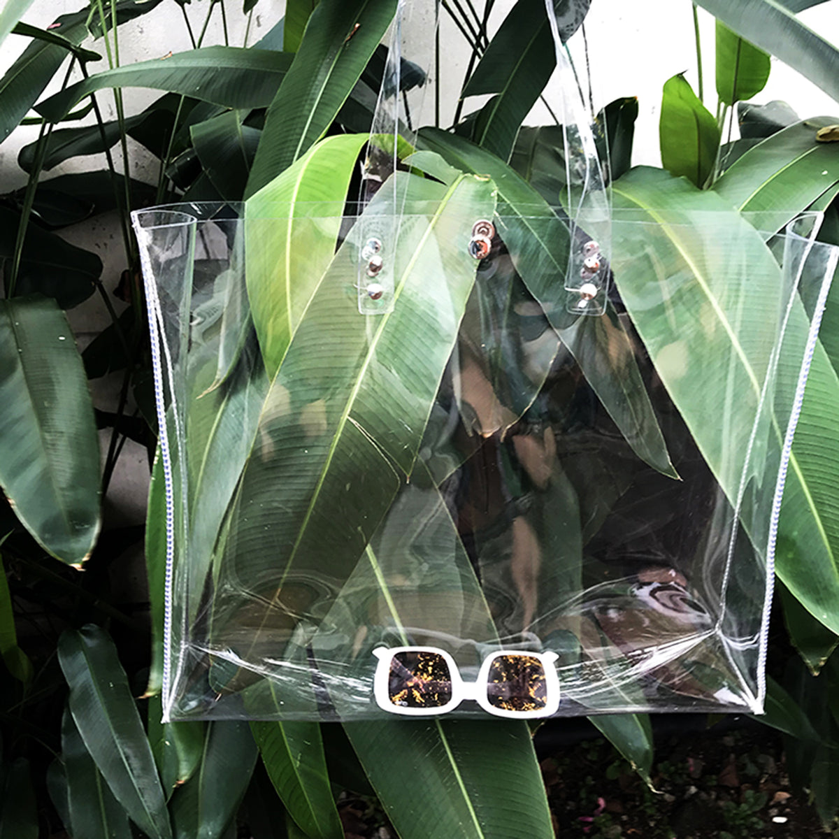 Oversized Clear Transparent Shopping Bag - worthtryit.com