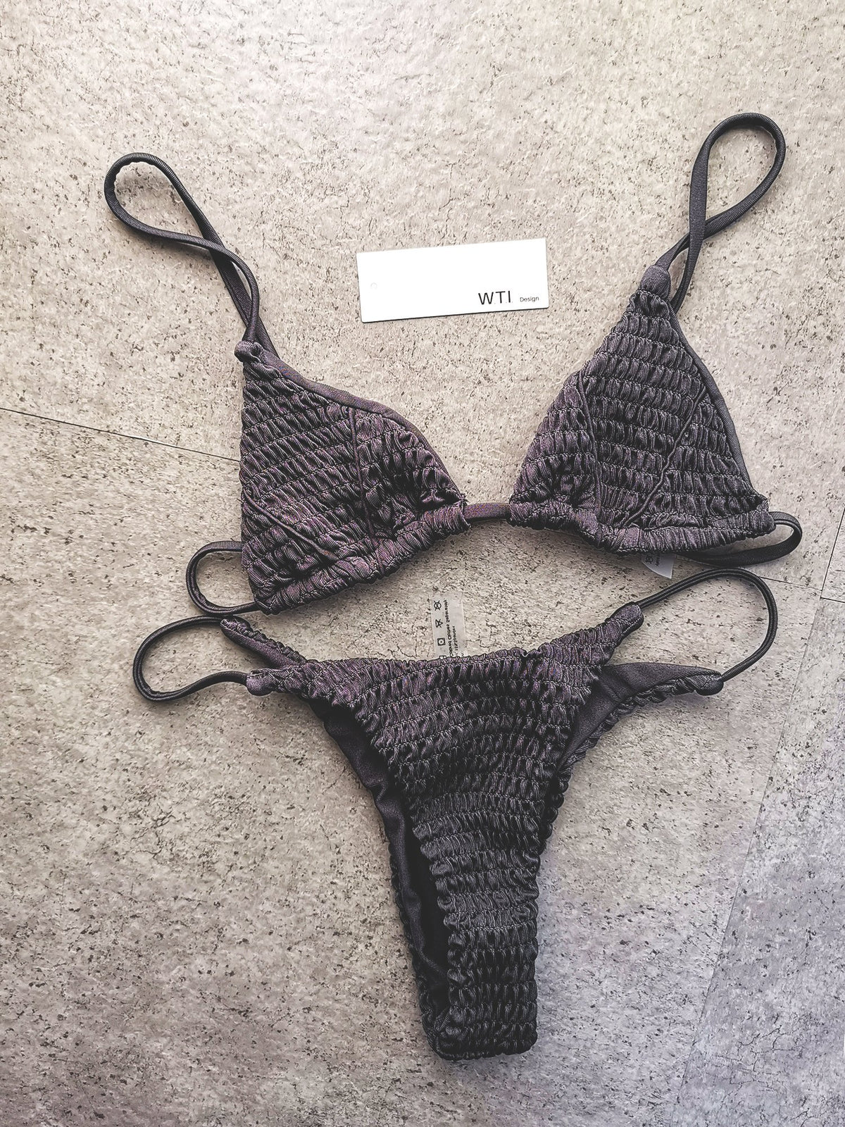 Cute Scrunched Triangle Bikini Swimsuit