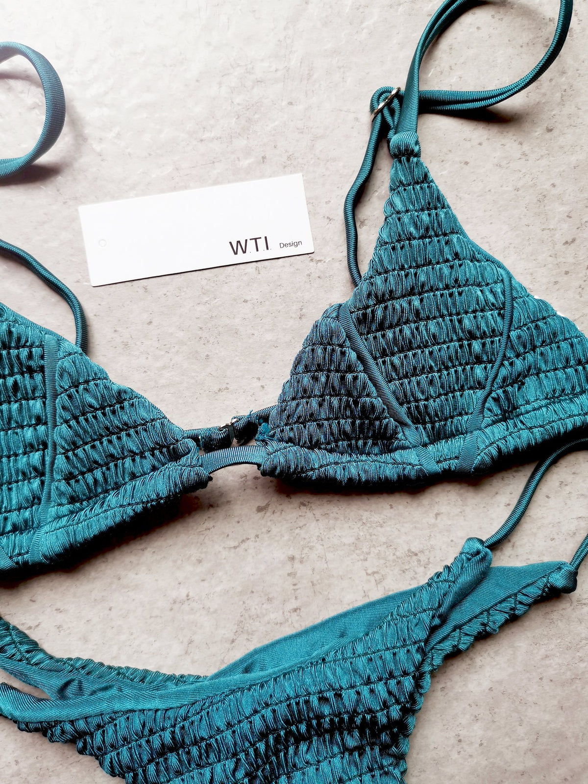 Cute Scrunched Triangle Bikini Swimsuit